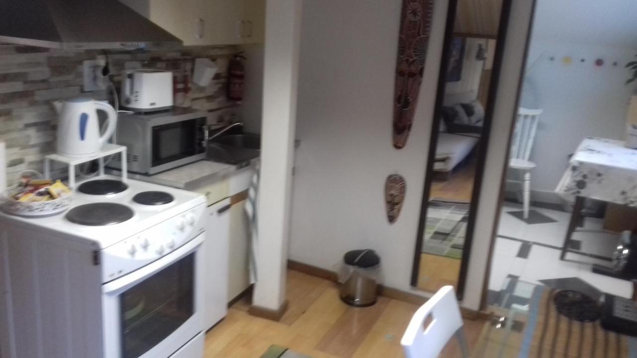 Apartment " Studio Green " Free Parking, Self Check-In Zagreb Dış mekan fotoğraf