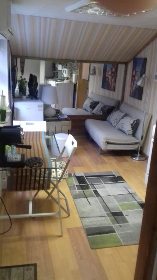 Apartment " Studio Green " Free Parking, Self Check-In Zagreb Dış mekan fotoğraf