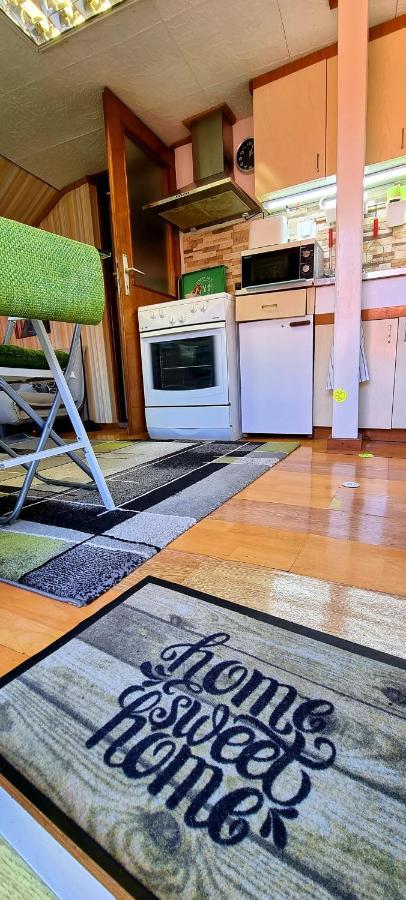 Apartment " Studio Green " Free Parking, Self Check-In Zagreb Dış mekan fotoğraf