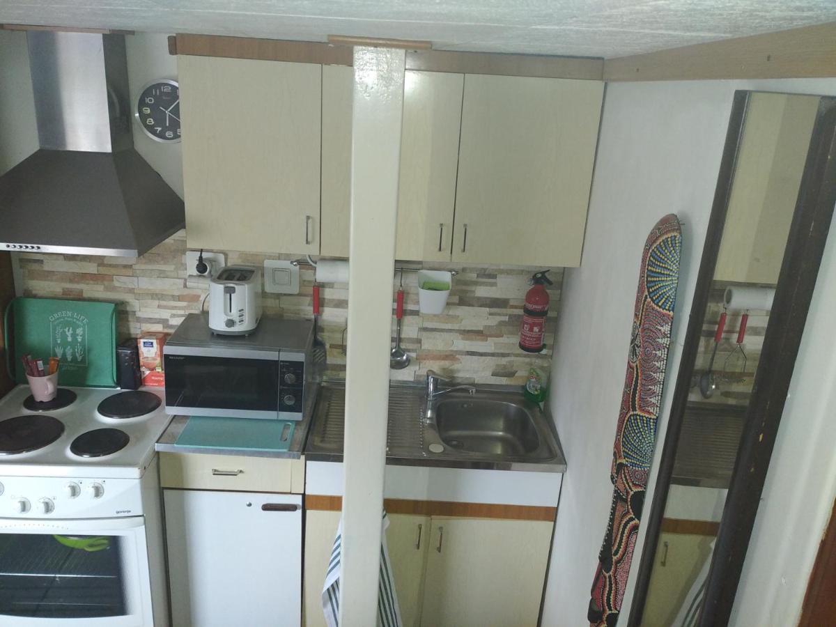 Apartment " Studio Green " Free Parking, Self Check-In Zagreb Dış mekan fotoğraf