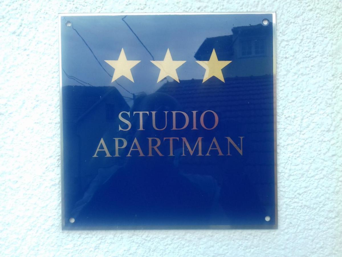 Apartment " Studio Green " Free Parking, Self Check-In Zagreb Dış mekan fotoğraf