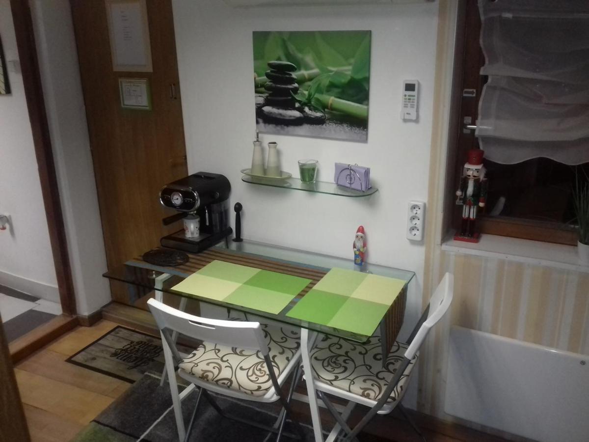 Apartment " Studio Green " Free Parking, Self Check-In Zagreb Dış mekan fotoğraf