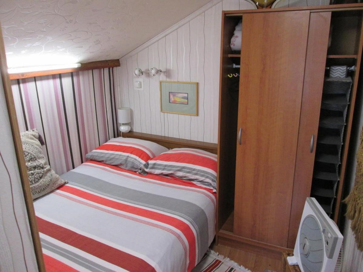 Apartment " Studio Green " Free Parking, Self Check-In Zagreb Dış mekan fotoğraf